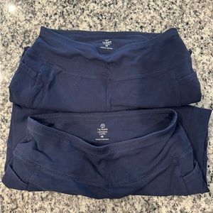 Navy blue Talbots capri leggings- bundle of 2 pairs. Women’s medium.